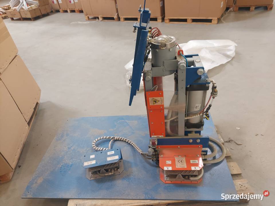 Ruchomy stół roboczy z kolumną kulową i