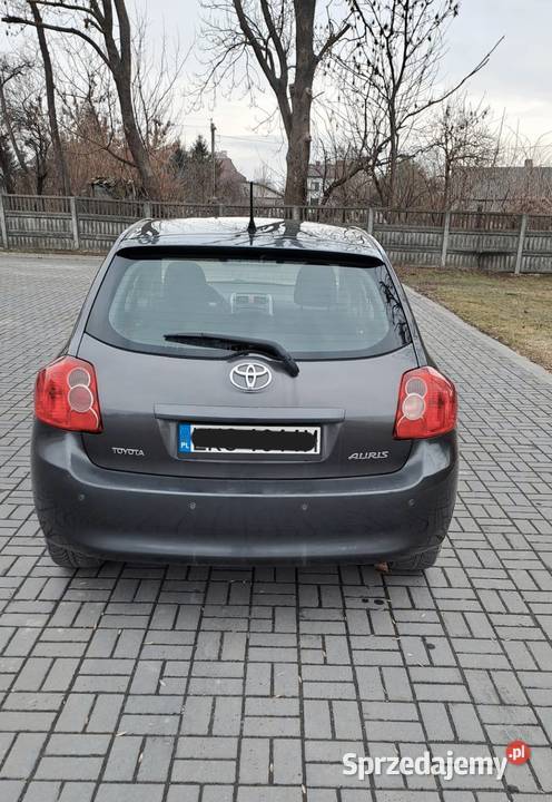 Toyota Auris 16 benzynaLPG lubelskie Żółkiewka-Osada