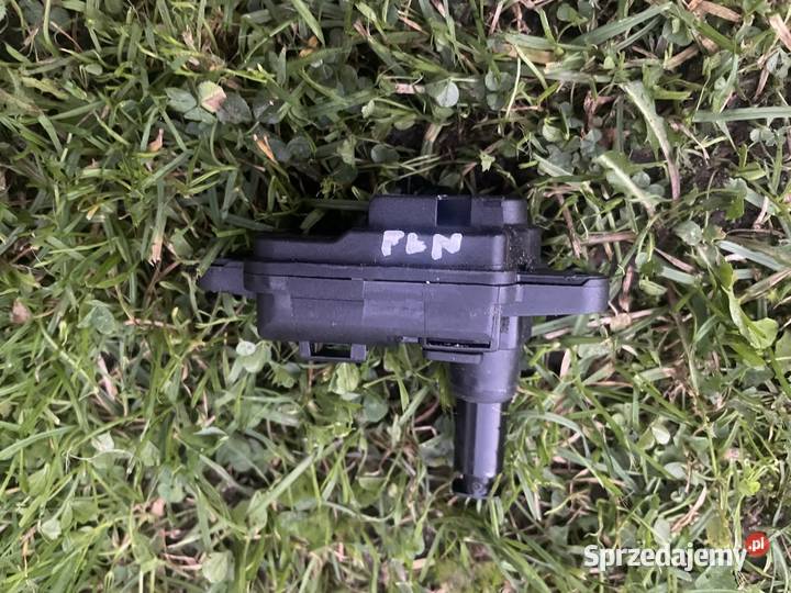 Siłownik klapy wlewu paliwa Audi Q7 Karoseria Lubin