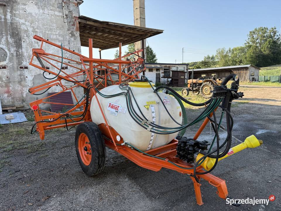 Opryskiwacz ciągany Pilmet 1000 litrów model nieuszkodzony Chrzanów