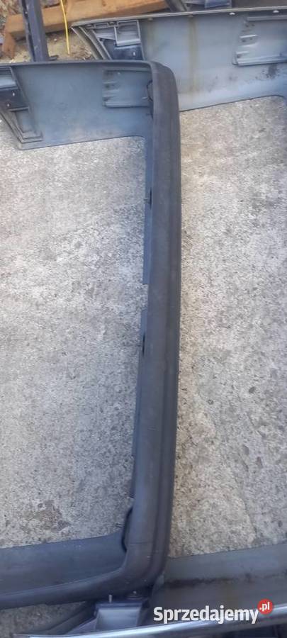 Zderzak mercedes W 124 osobowe Zderzaki Łódź sprzedam