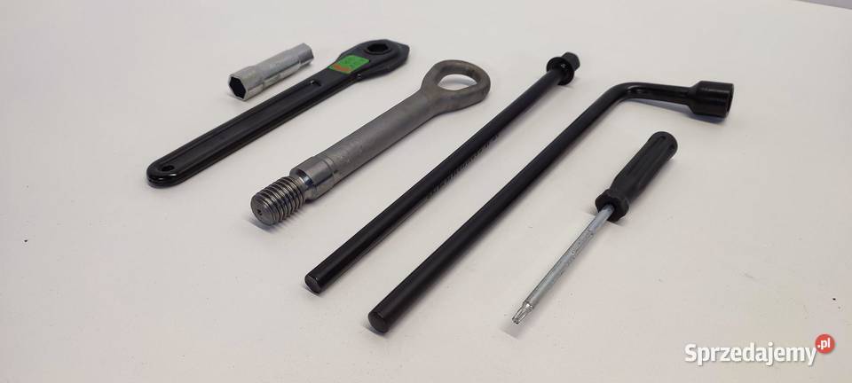 MERCEDES VITO ZESTAW NAPRAWCZY NARZĘDZI Apteczki, gaśnice, trójkąty dolnośląskie