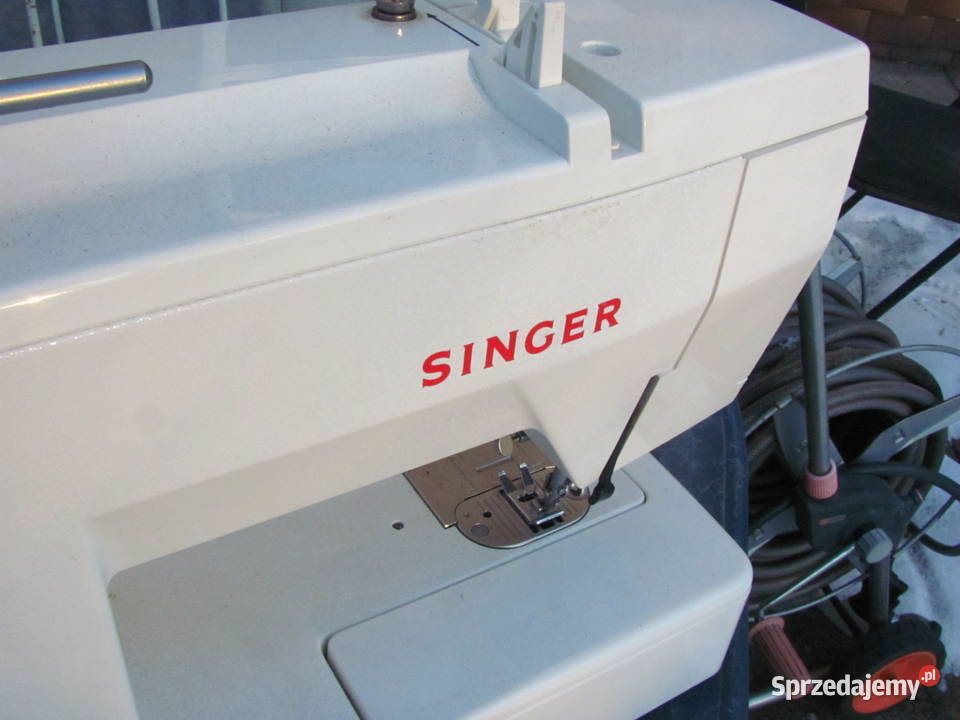 Wieloczynnościowa maszyna do szycia Singer łódzkie Łódź