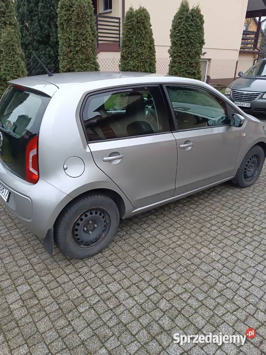 Volkswagen UP salon Polska klima mały przebieg Kołbiel