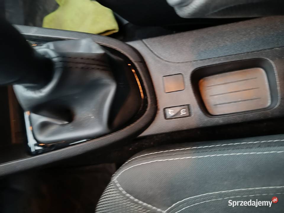 Clio IV Lift 2018 12 Polski salon Lekko Rogoźnik