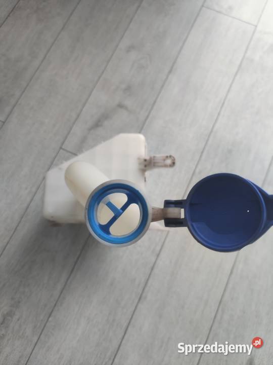 Zbiorniczek spryskiwaczy Hyundai Tucson Rok produkcji 2008 Białobrzegi