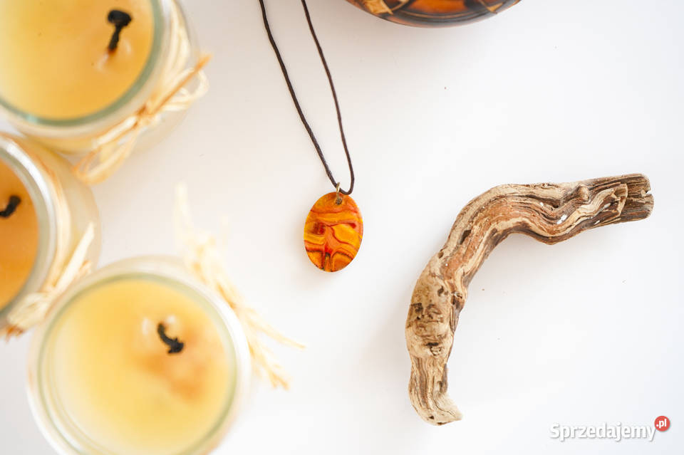 Kolorowy owalny artystyczny wisiorek sprzedam