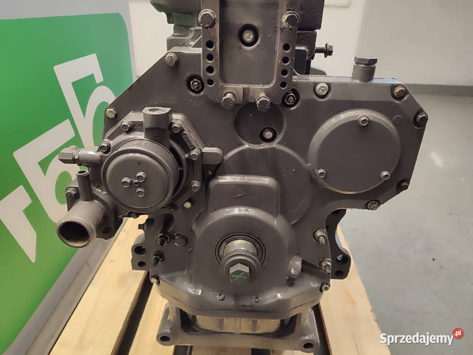 Słupek silnika JD6068 HCQ82 wielkopolskie Wilkowo