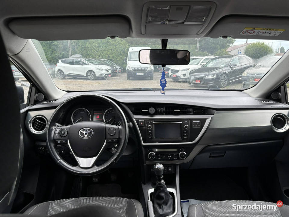 Toyota Auris II 2012 światła do jazdy dziennej Janów Lubelski sprzedam