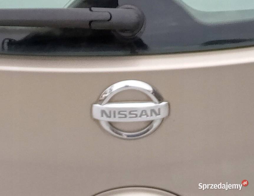 ZNACZEK EMBLEMAT LOGO KLAPY NISSAN MICRA K12 osobowe Pozostałe Nowy Tomyśl