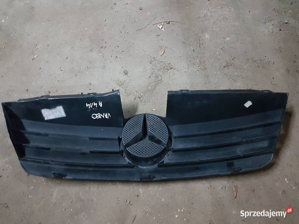 MERCEDES VANEO W414 ATRAPA GRILL ZNACZEK Turek