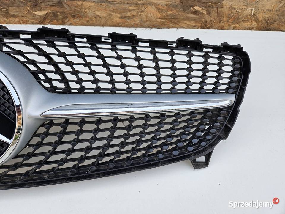 MERCEDES W176 LIFT GRILL ATRAPA ZDERZAKA PRZÓD wielkopolskie Międzychód