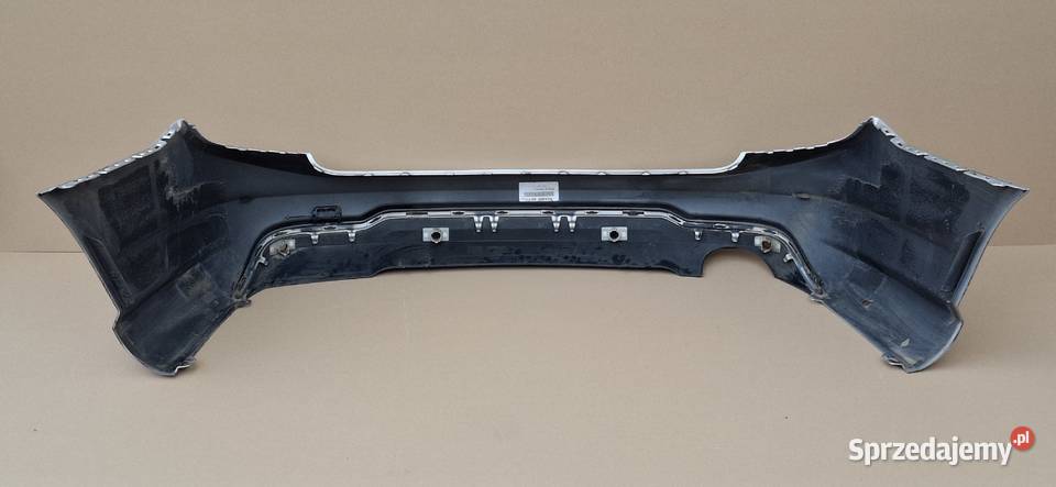 MERCEDES CKLASA W204 LIFT KOMBII AMG ZDERZAK TYŁ Bieleń