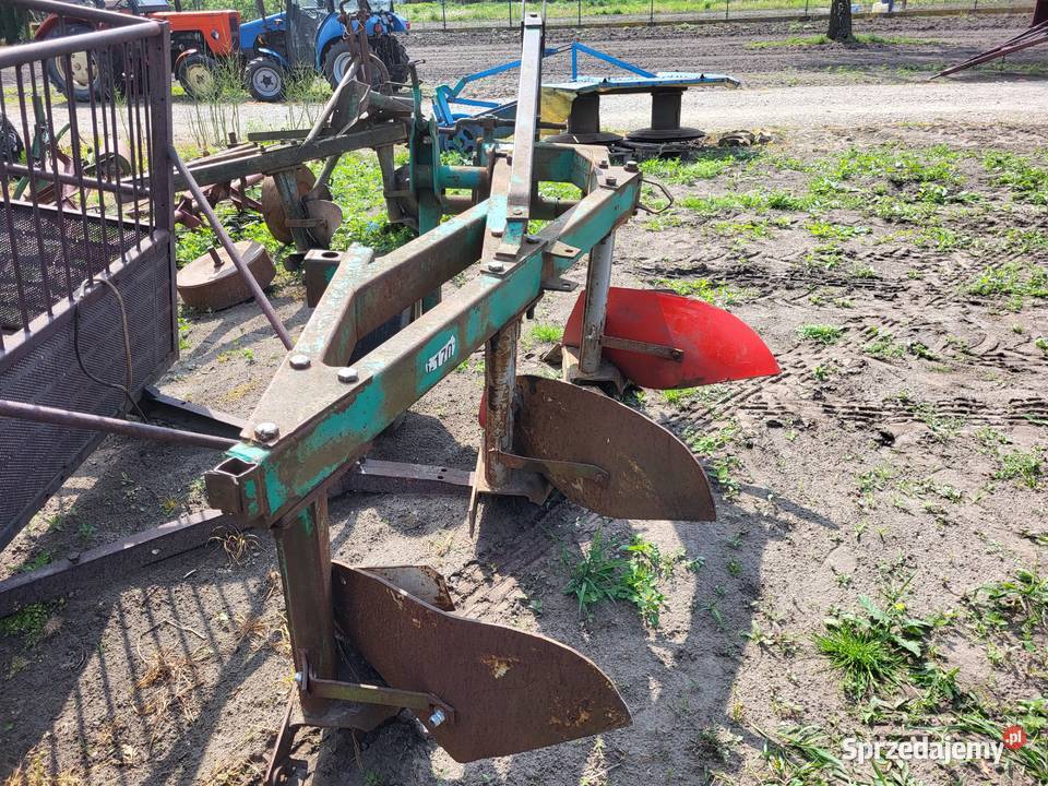 Pług 3 skibowy u 170
