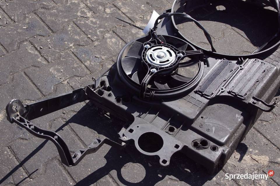 WENTYLATOR CHŁODNICY AUDI S8 D2 LIFT osobowe Lipno