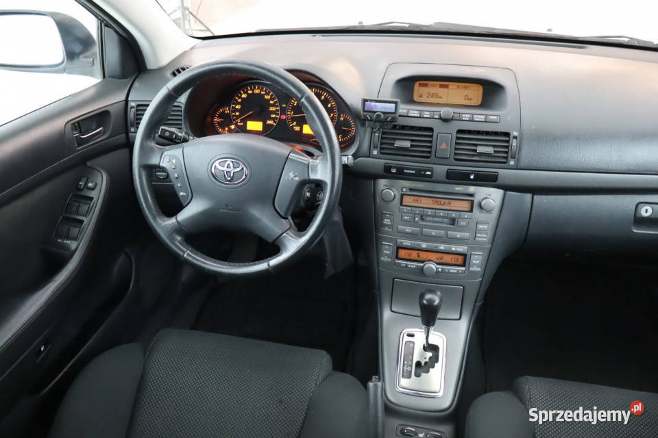 Toyota Avensis 20 VVTi hak Zabrze