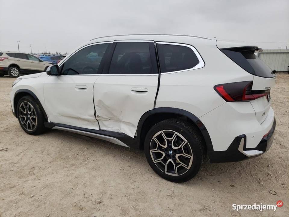 BMW X1 XDRIVE28I 2023 USA KANADA światła LED X1 Tarnowo Podgórne