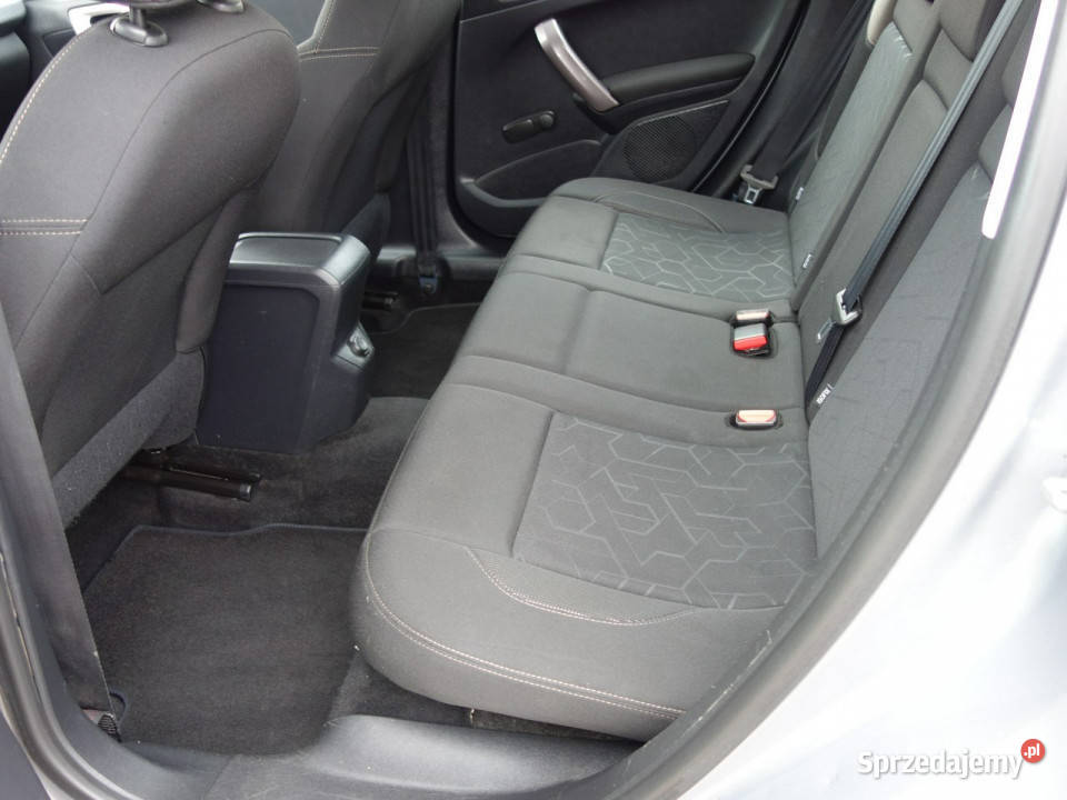 Peugeot 2008 Peugeot 2008 2015r 12 benzyna 82 gniazdo AUX Słupsk