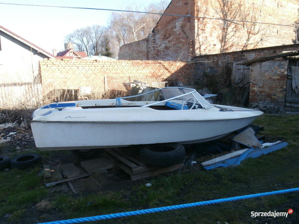 Motorówka Fletcher silnik Mariner 75 łodzrybywęd Żeglarstwo