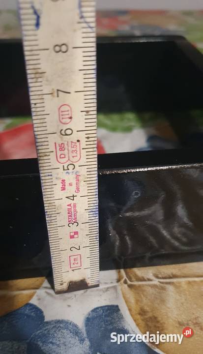 Stajak pod lampe Pakość