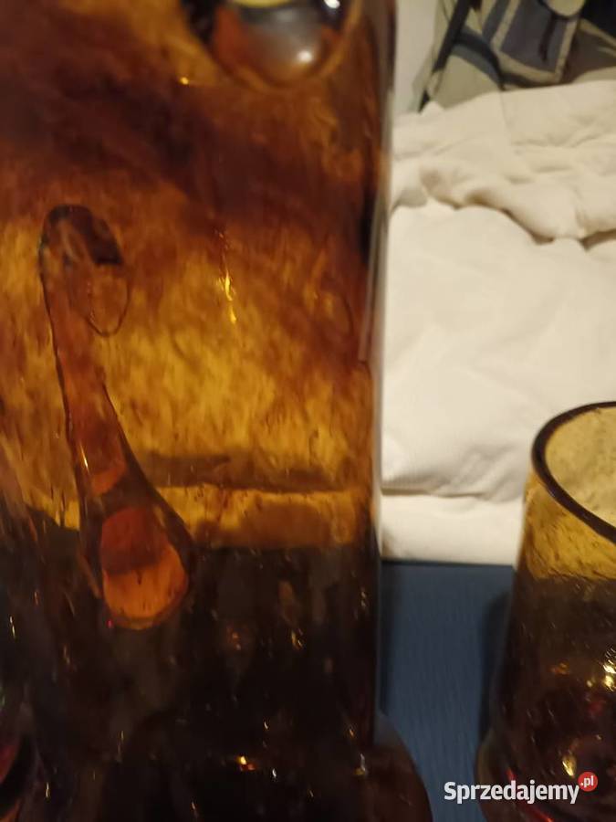 Dzbanek i 4 szklanki z grubego szkła bobelkowego Bielsko-Biała