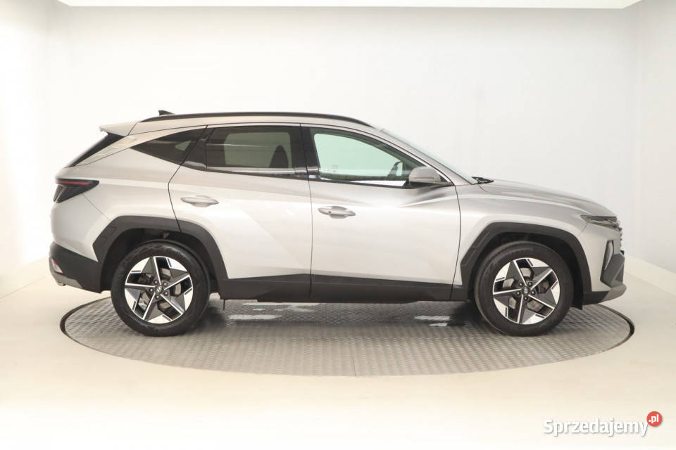 Hyundai Tucson 16 TGDI nawigacja
