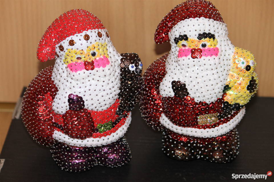 Mikołaje z cekinów ozdobyBoże kujawsko-pomorskie Chełmno