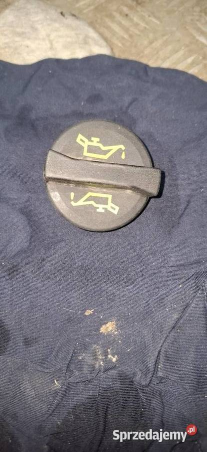 Korek wlewu Karpicko sprzedam