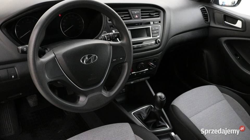 Hyundai i20 Classic plus 2016 12 benzyna Warszawa