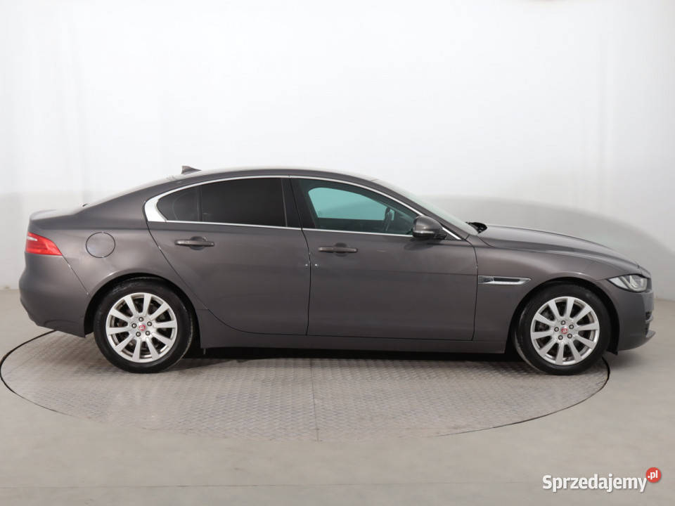Jaguar XE 20d 4/5 Piaseczno