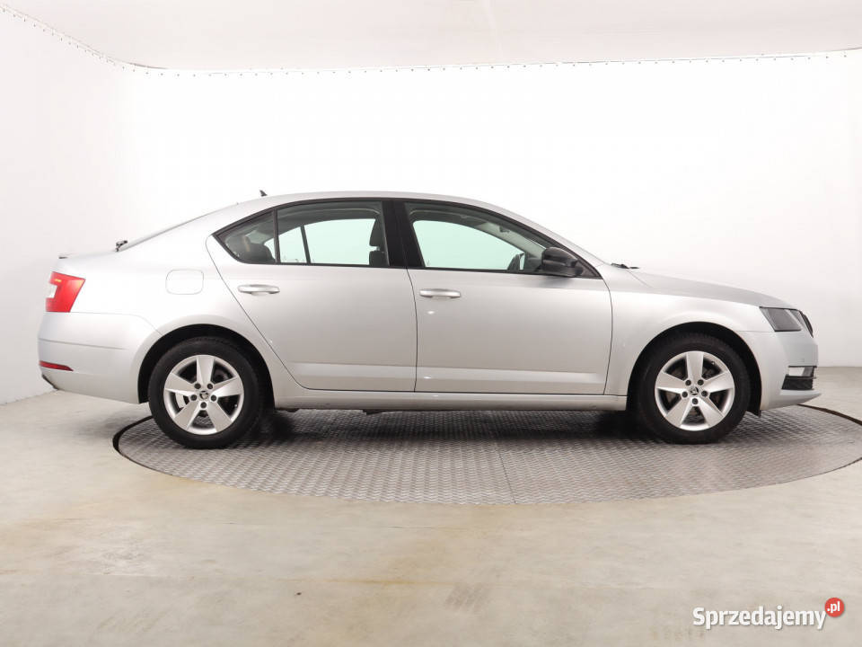 Skoda Octavia 15 TSI centralny zamek Octavia Katowice