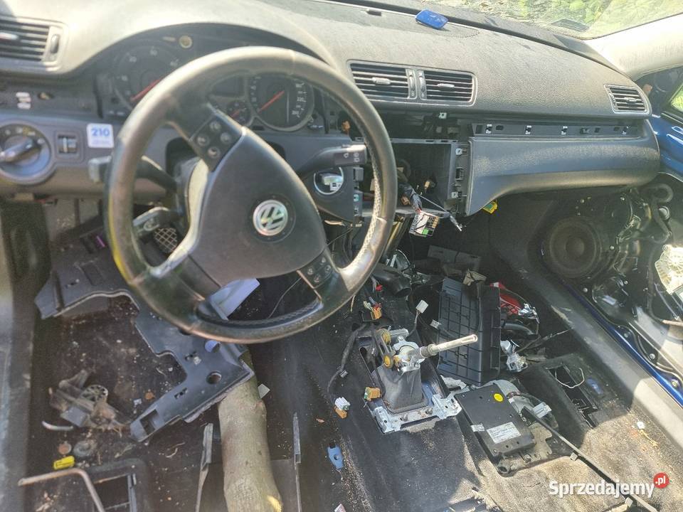 Passat b6 2009r 20tdi BMR 170 na części LC5E Polańczyk sprzedam