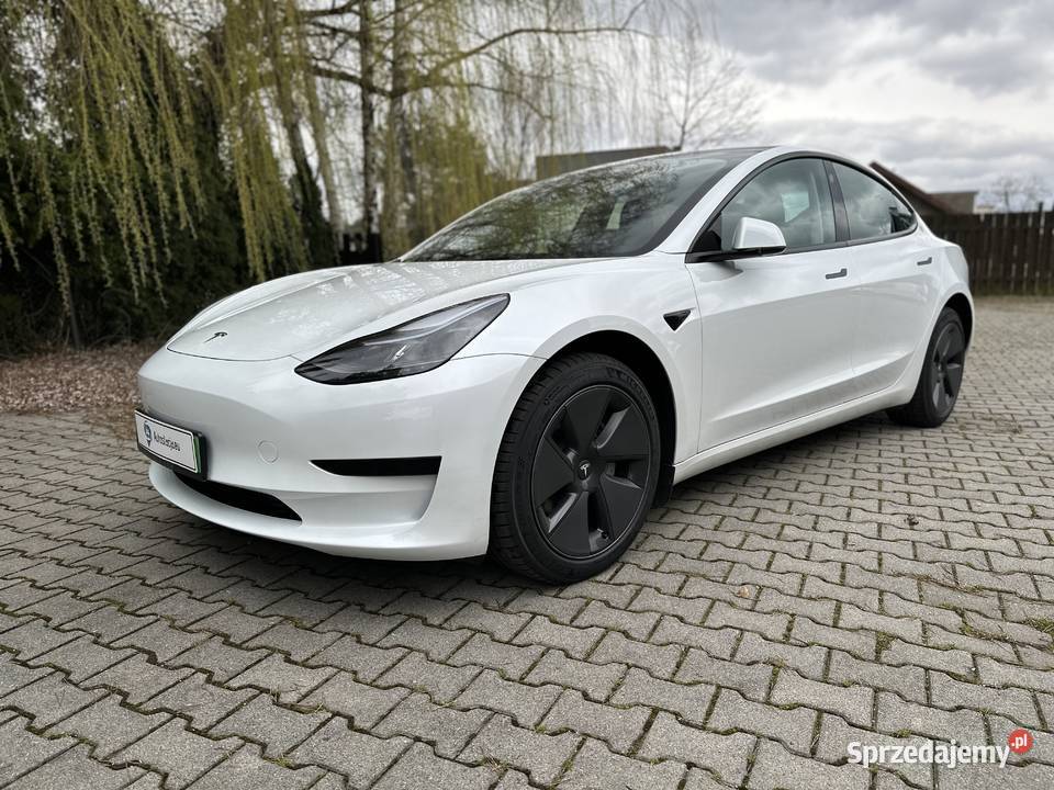 Tesla Model 3 wynajem długoterminowy z wykupem mazowieckie Warszawa