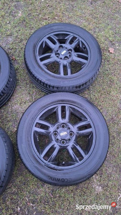 Felgi aluminiowe z oponami Raczyn