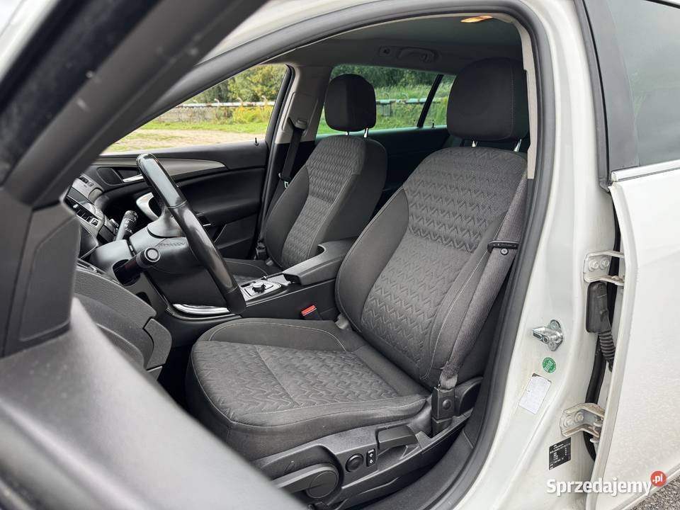 Opel Insignia 20 DIESEL Zarejestrowana Ważne Kombi