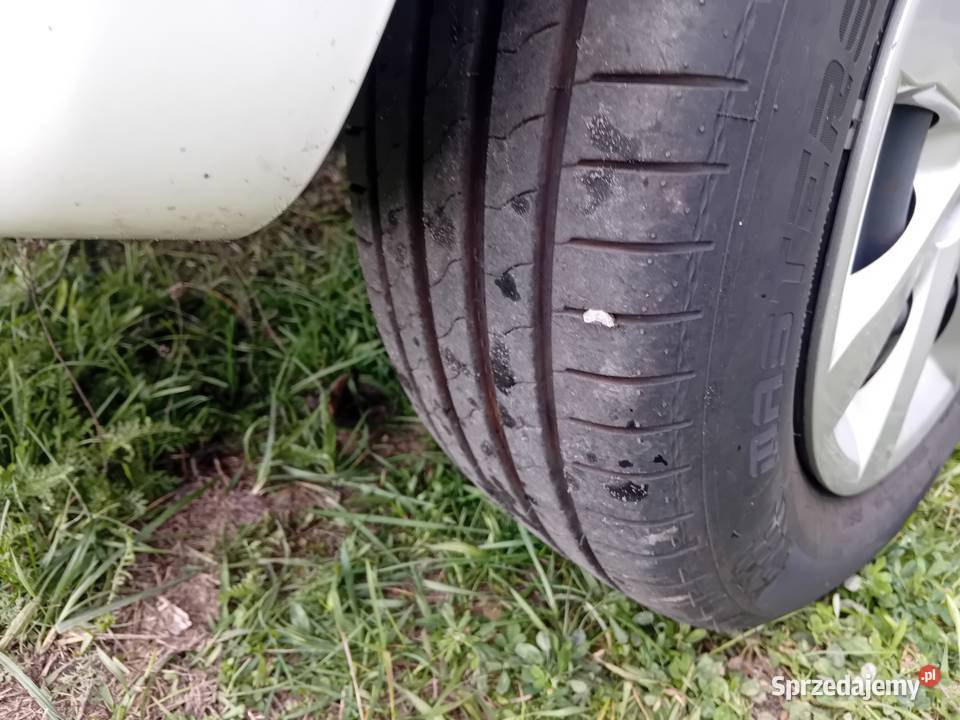 Sprzedam KIA RIO 11CRDI 2014R Skarżysko-Kamienna sprzedam