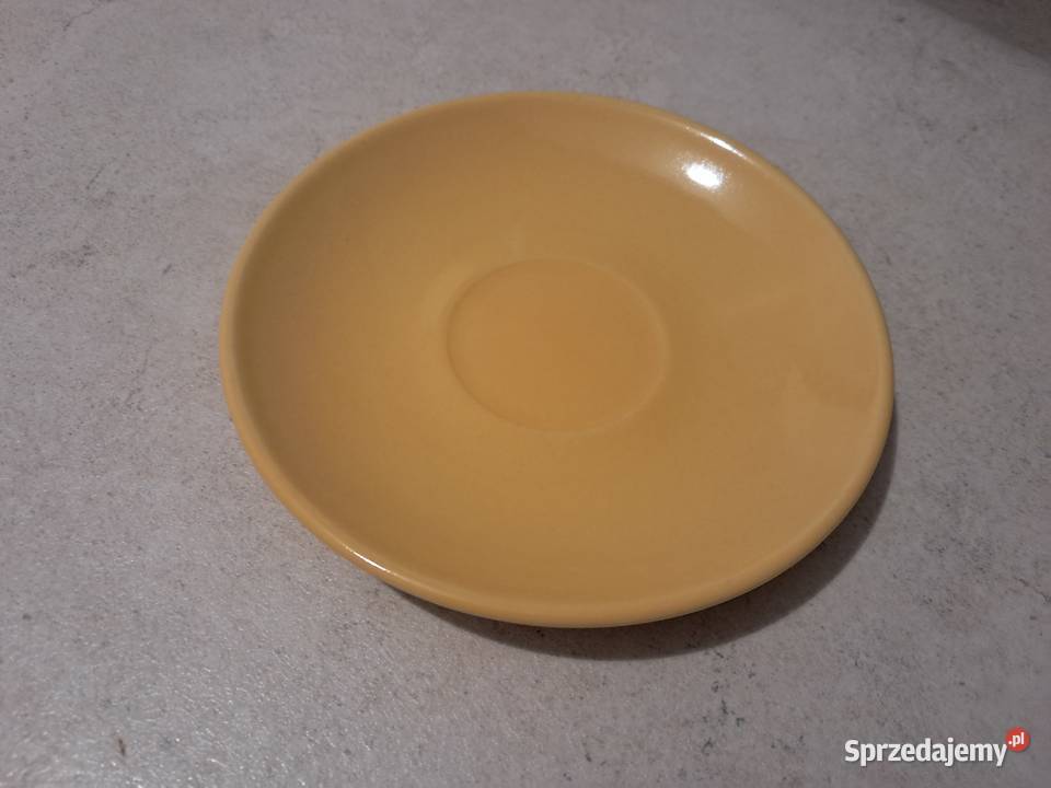 Talerzyki spodeczki pod filiżanki 5 sprzedam Kraków