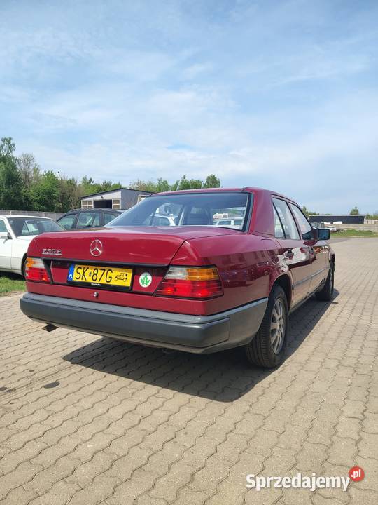 MercedesBenz W124 230E 132 Super Klasyk Stan W124