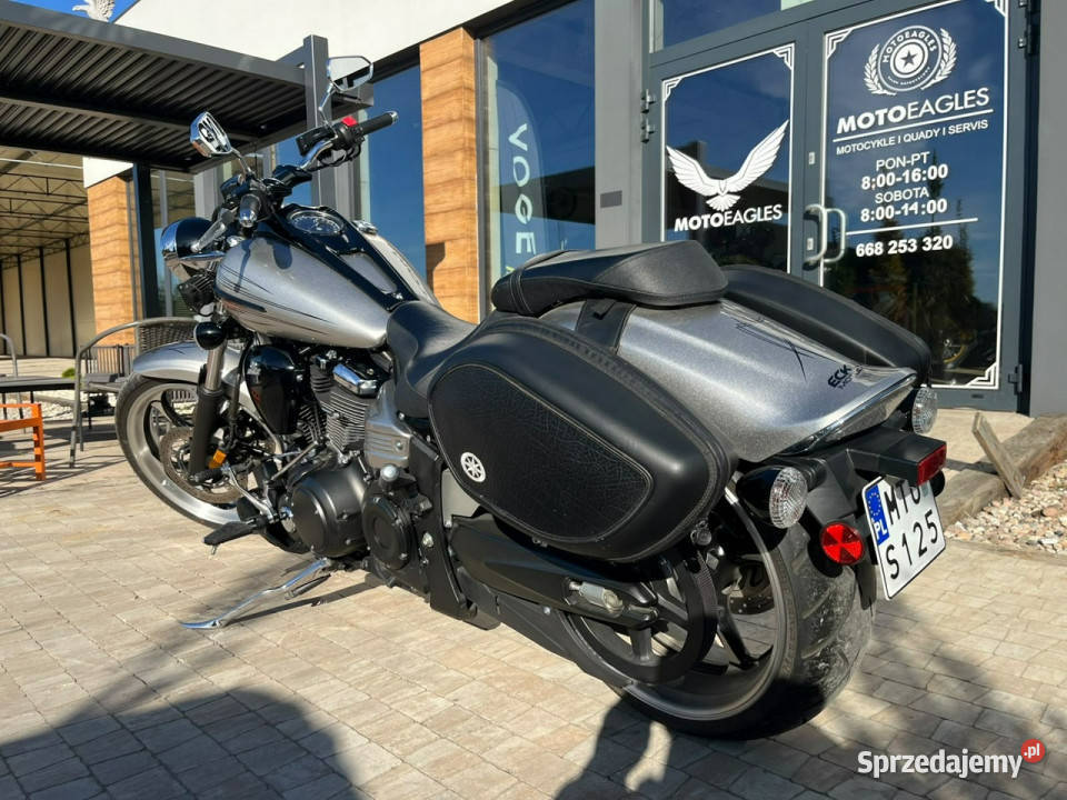Yamaha XV RAIDER