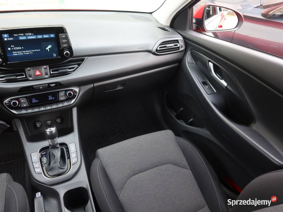 Hyundai i30 15 TGDI MHEV czerwony Katowice