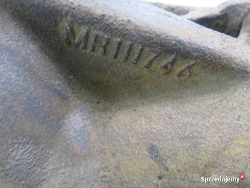 DYFER MITSUBISHI OUTLANDER 20 MR111746