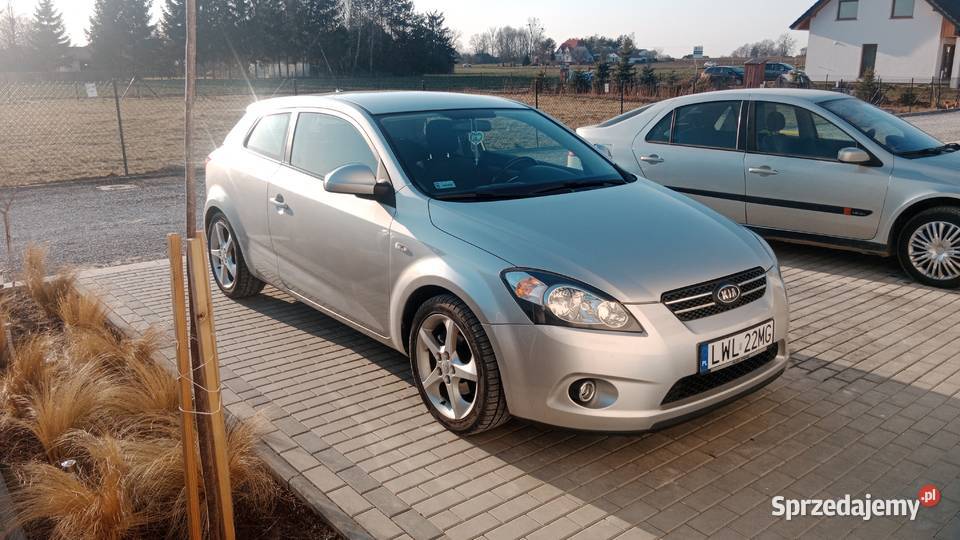 Kia proceed 16crdi 115 stan 278000km Zofiówka