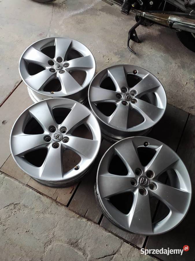 Alufelgi R17 z Toyoty lubelskie Zamość