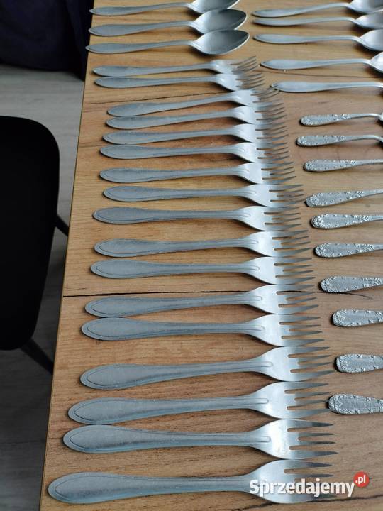 Łyżki widelce łyżeczki aluminiowe prl
