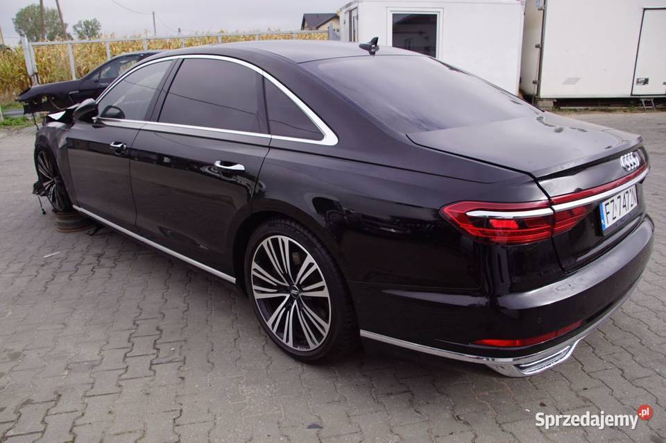 KLAPA TYŁ AUDI A8 L D5 4N LY9B LAMPA KOMPLETNA Lipno