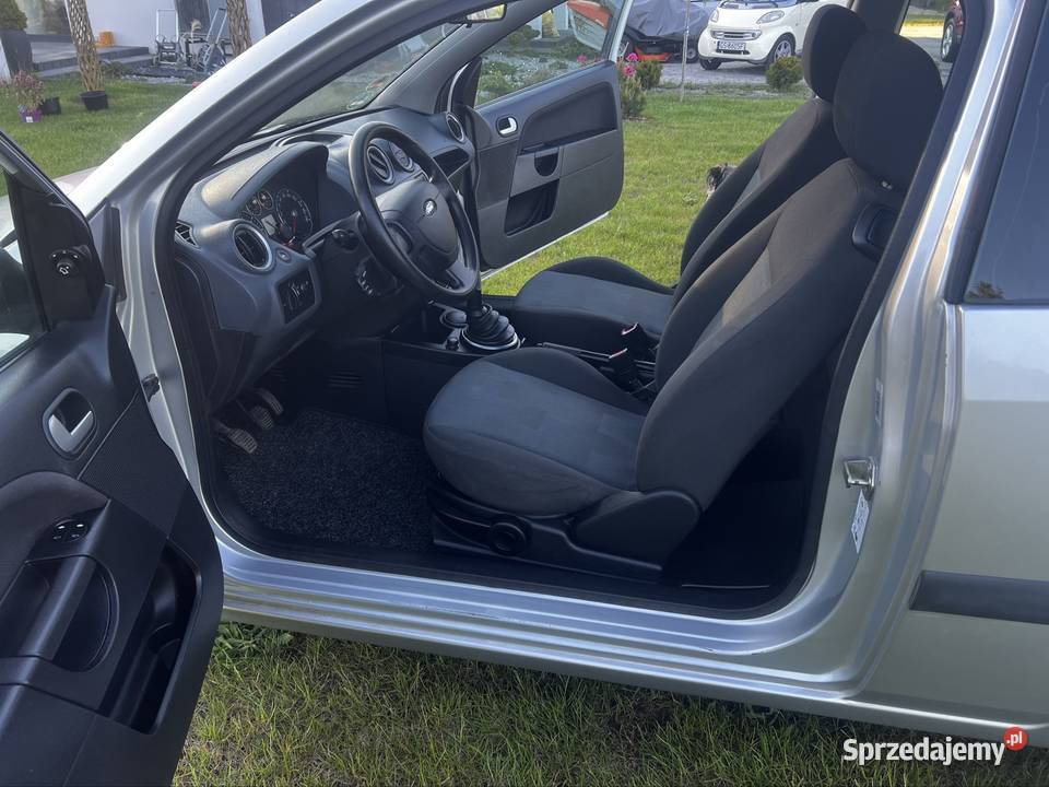 Ford fiesta 14 benzyna 2008 120 świeżo Kobylnica
