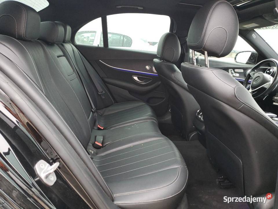 2017 MERCEDESBENZ E 300 4MATIC