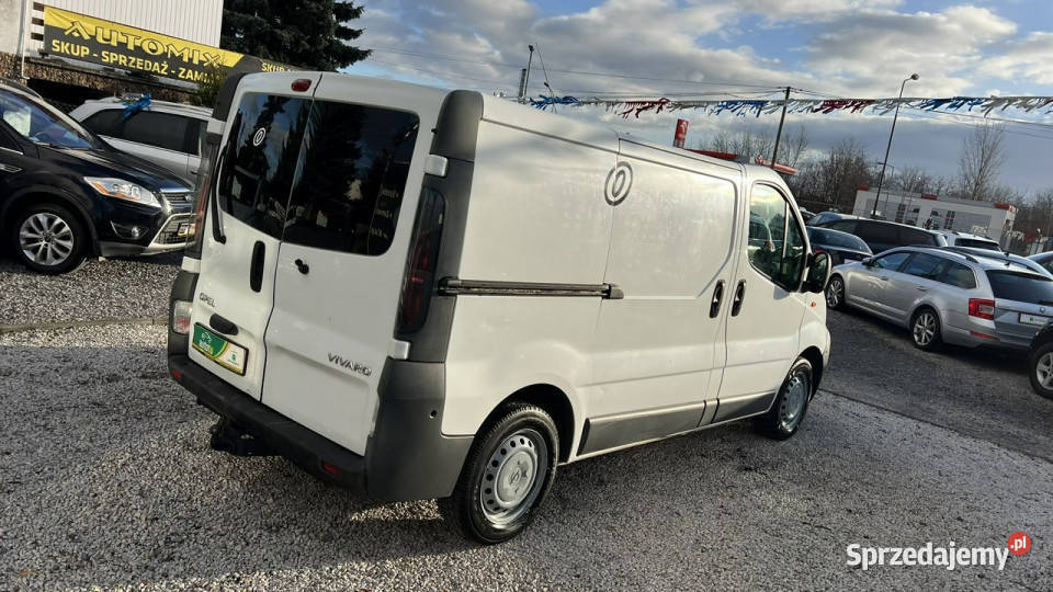 Opel Vivaro SPRZEDANY Nowy Rozrząd 215 Udok garażowany Świdnica sprzedam