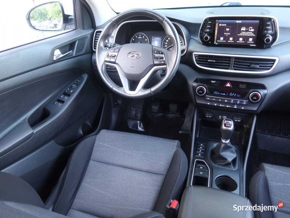 Hyundai Tucson 16 GDI relingi dachowe śląskie Katowice