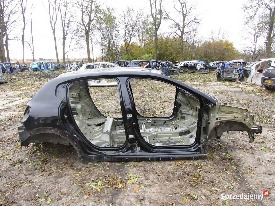 PRÓG SŁUPEK PRAWY BOK KTVD CITROEN C3 III osobowe